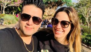 Deyvis Orosco sorprende con regalazo a Cassandra Sánchez