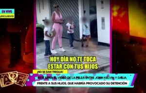 Videos: hijos de John Kelvin lloran en pelea con Dalia: “Quieren ir con su papá”, dice cumbiambero